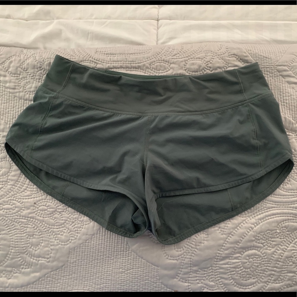 Lululemon Speed Up 2.5” Shorts